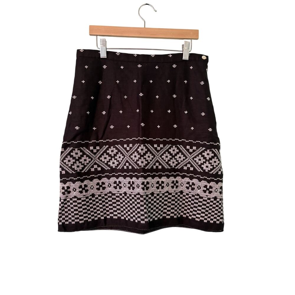 Max Studio Womens Size 2 Black Linen Pencil Skirt Embroidered Cottagecore